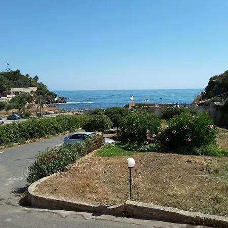 La Cueva De Mar B&B